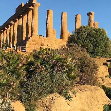 Alludo Aparthotel B&B Agrigento Esterno foto